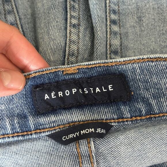 Aeropostale Curvy Mom Jean Size 4 High Rise Distressed Ripped Holes Raw Fray Hem - Picture 8 of 10